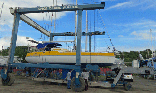 Using a boat handling trolley in conjunction with a travel hoist