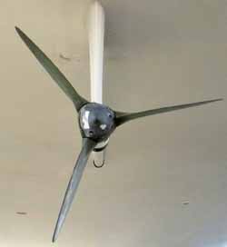 There are three main types of sailboat propeller; fixed bladed, folding or feathering. The pros and cons of each type are set out here, making it easy to identify the best type for your boat 
